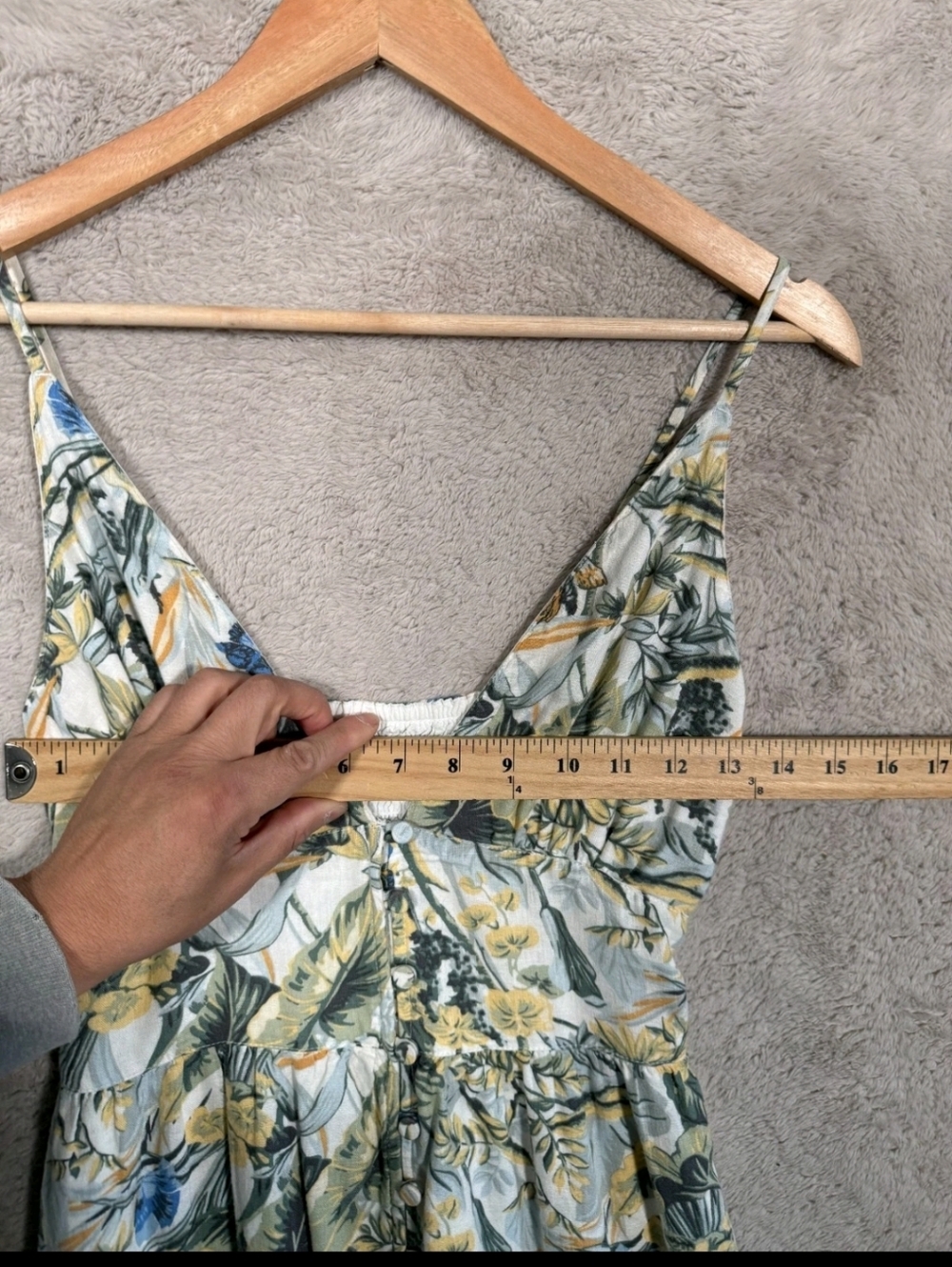 Abercrombie & Fitch Boho Cream Floral Maxi Dress Size: XS - Picture 5 of 7